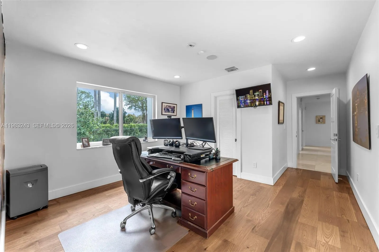 Property photo 125