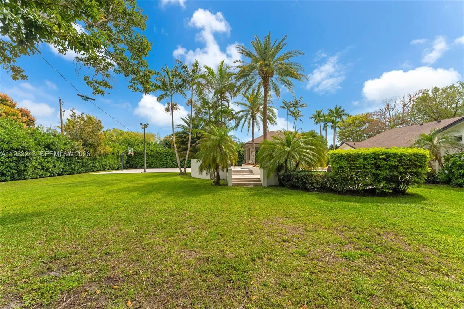 Property photo 367