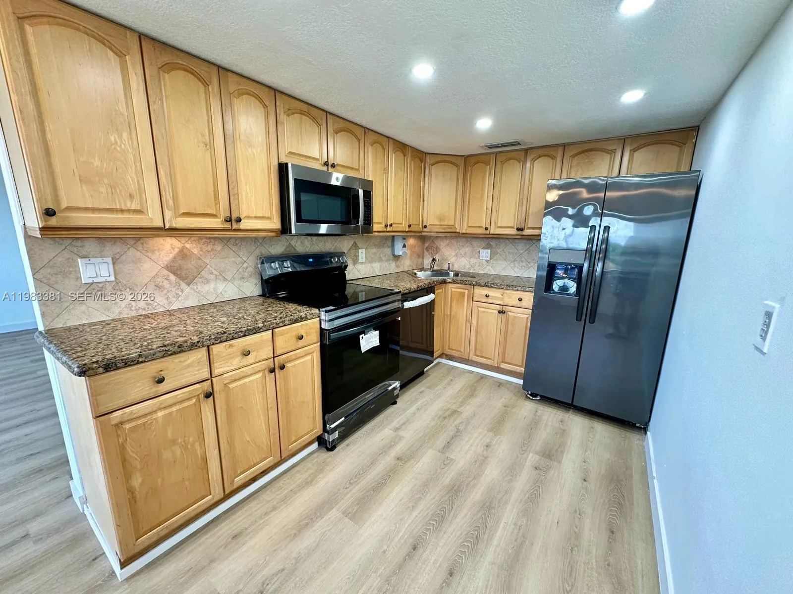 Brand-new appliances