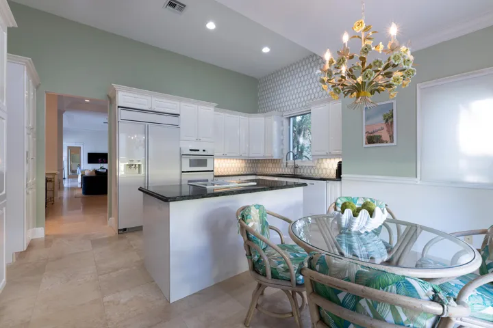 2258 Ibis Isle Rd E Palm Beach-large-029