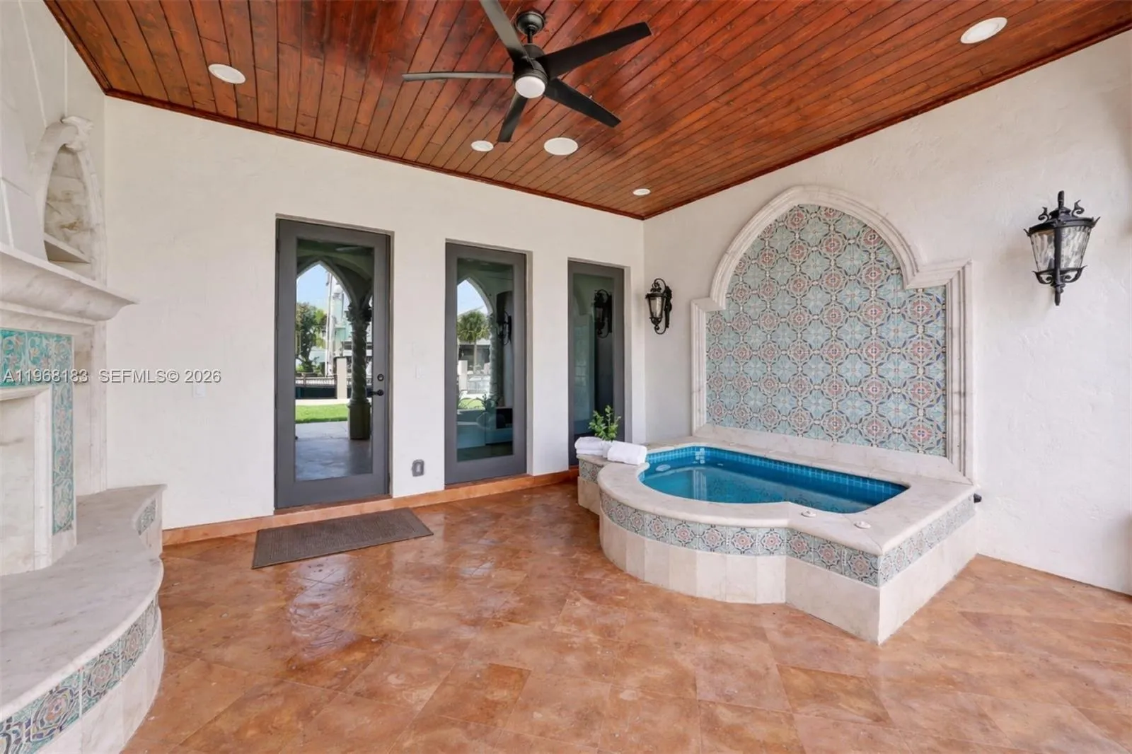 Jacuzzi Jacuzzi