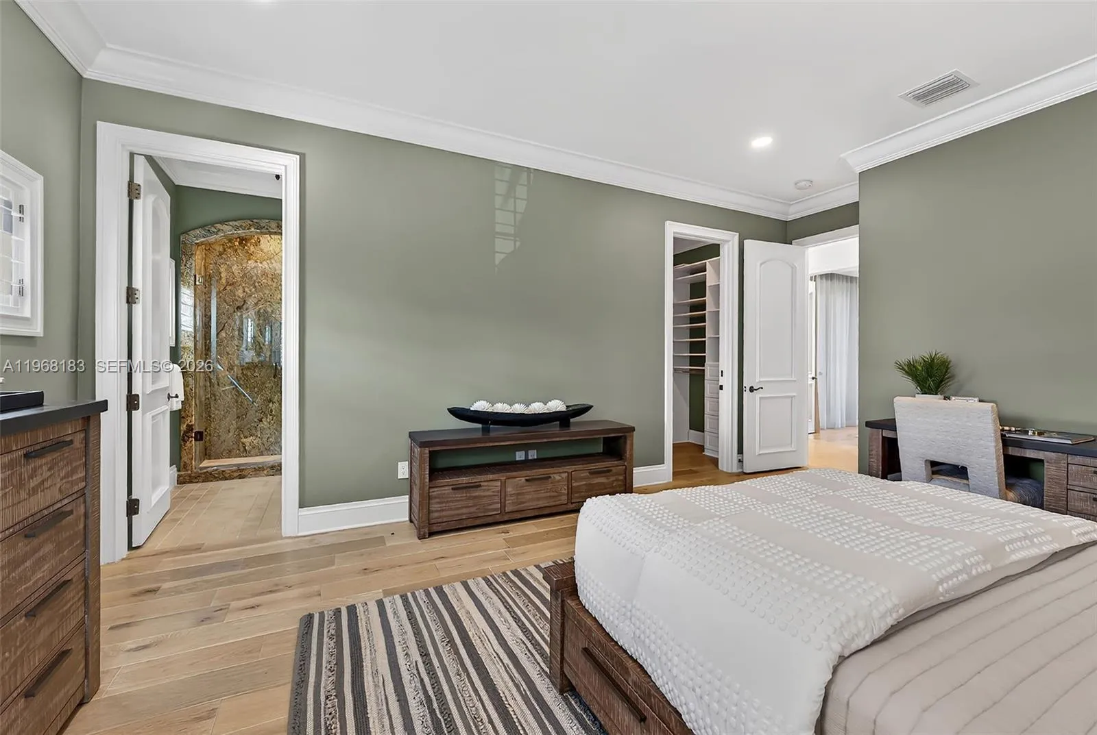 Property photo 102