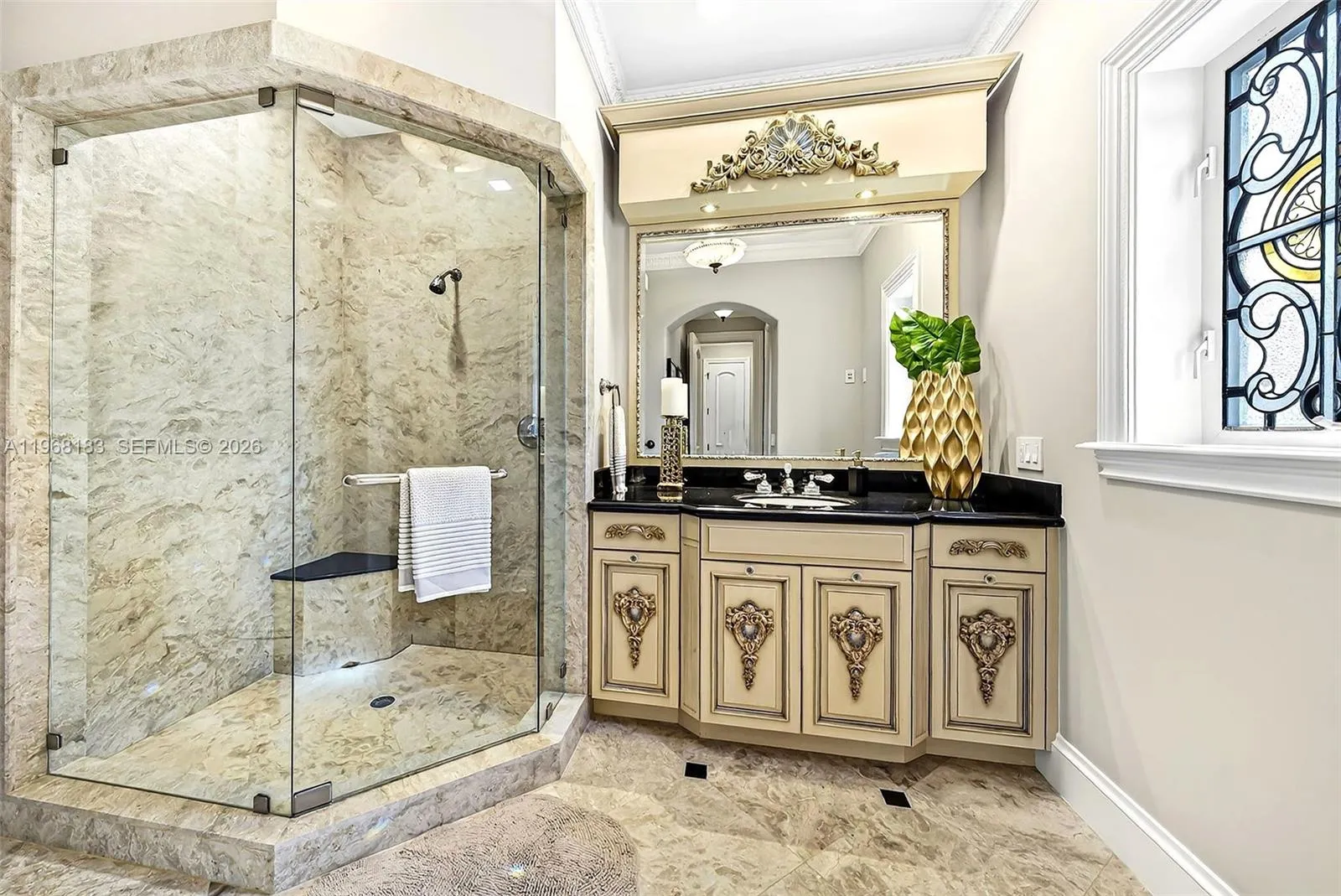Property photo 126