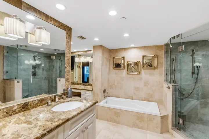 Primary Bathroom Soaking Tub