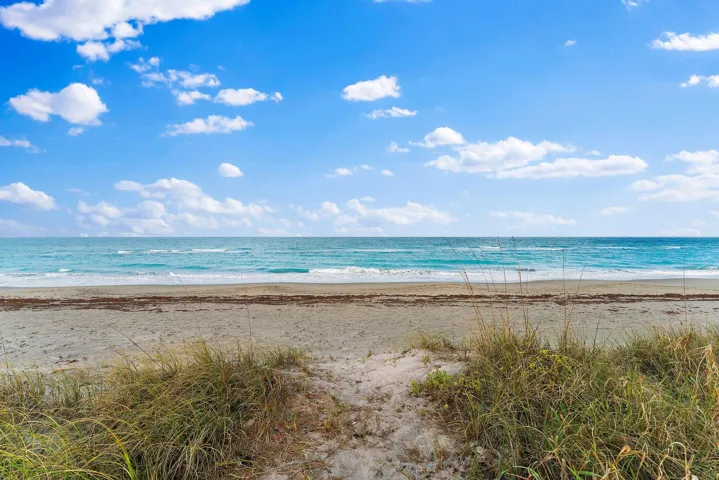 053-31NBeachRd