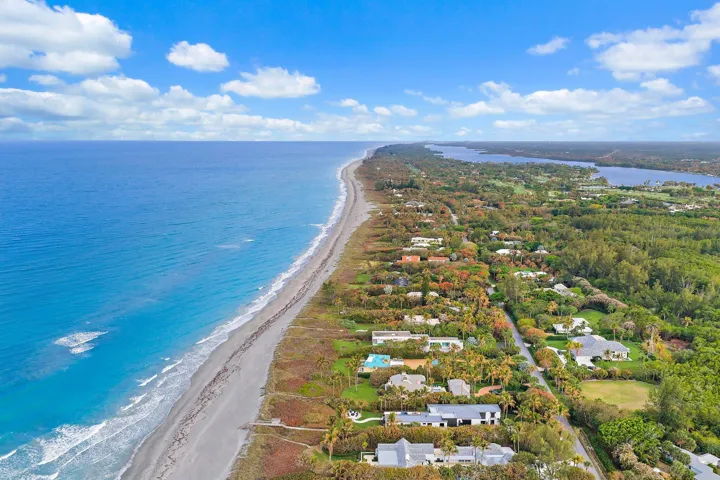 026-31NBeachRd