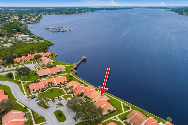 3513 SE Sandpiper Cir, Port St. Lucie, F
