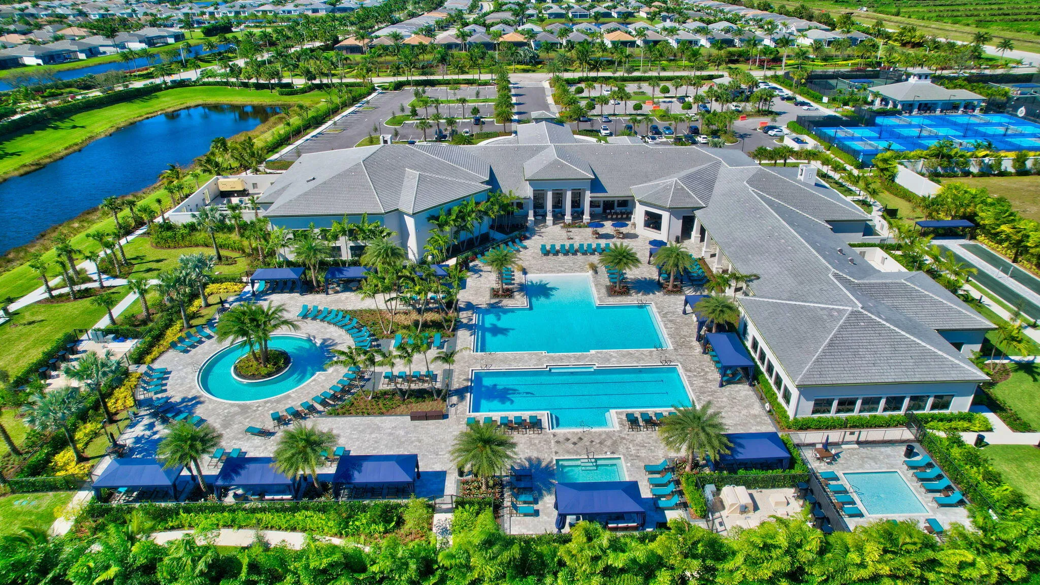 Aerial View of Clubhouse