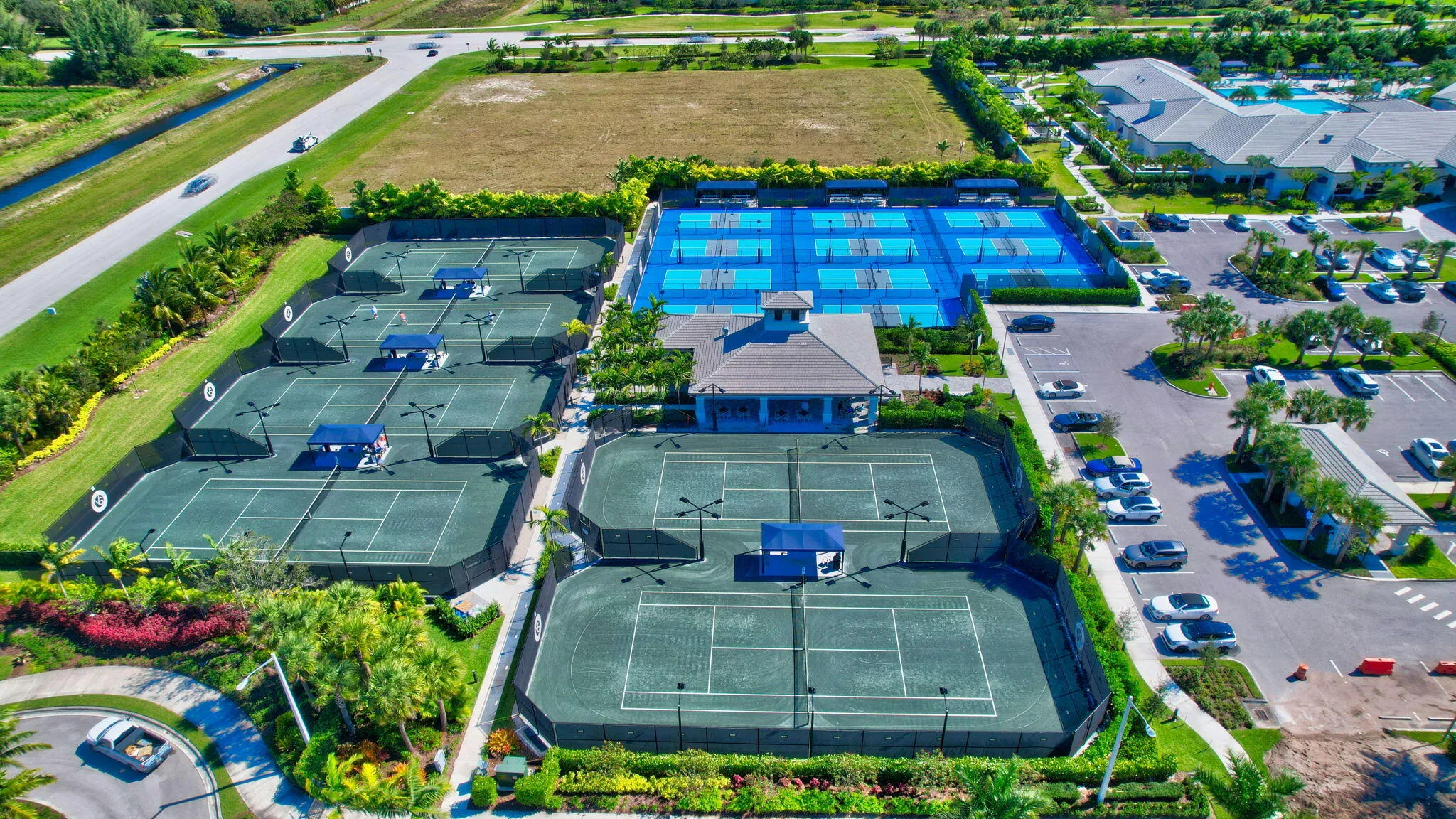 Tennis & Pickleball