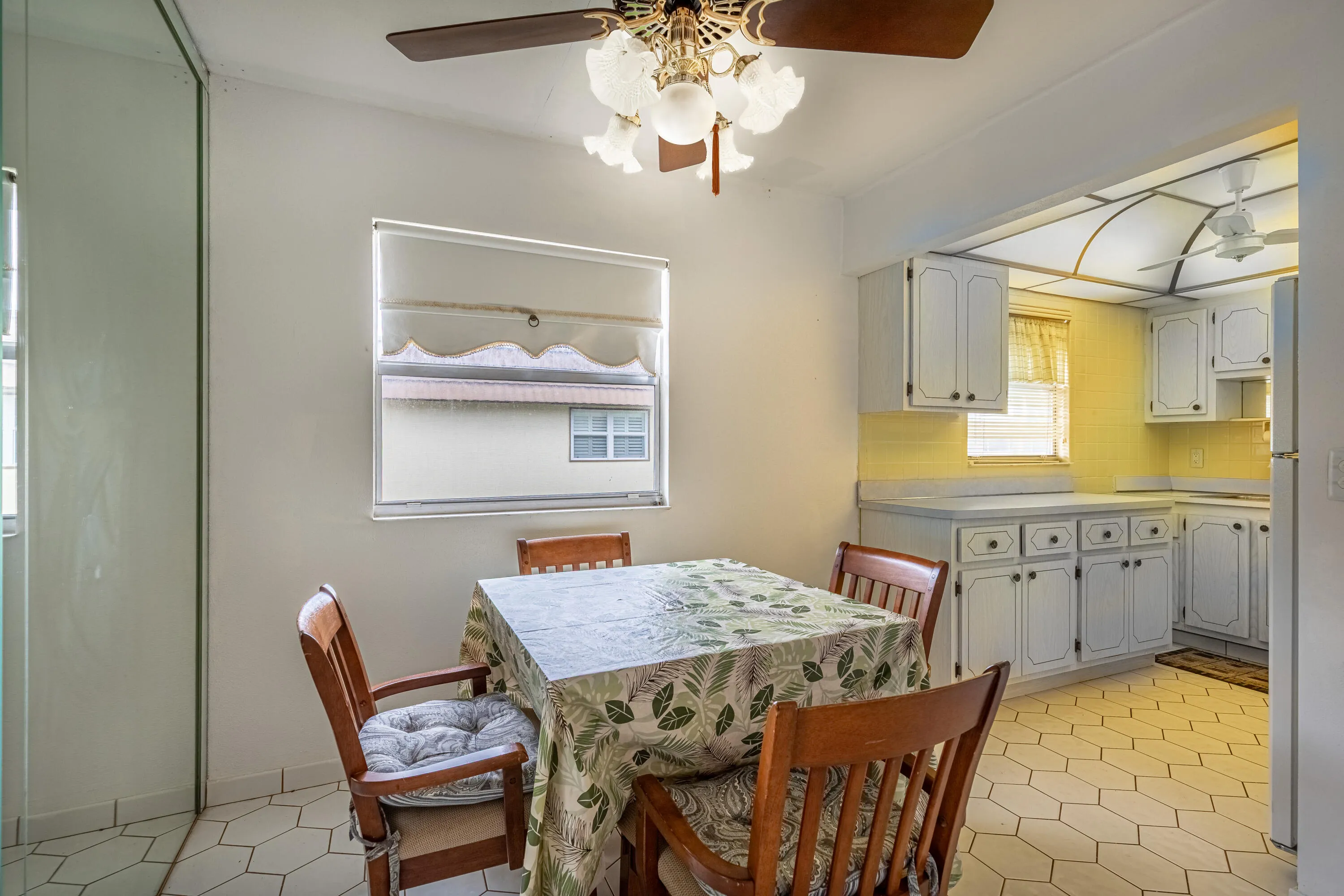 Dining Area-Kitchen