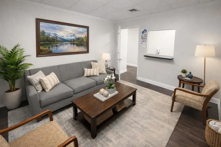 virtual_staged_mls_room