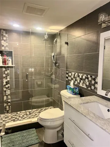 2 bathroom