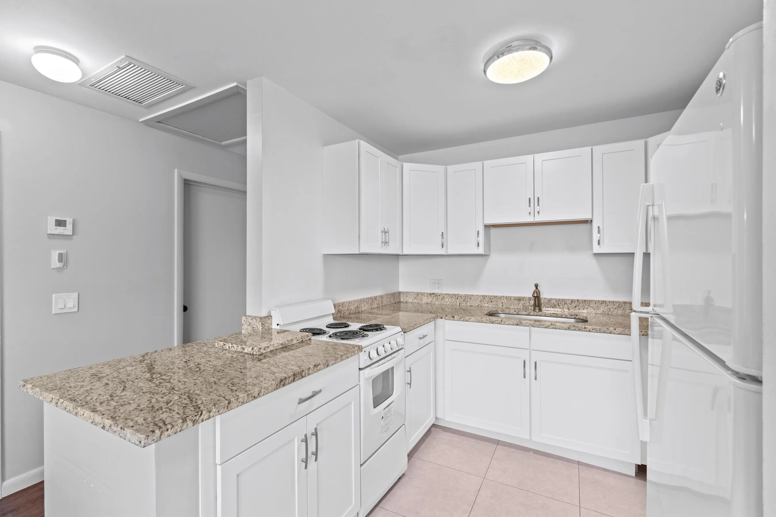 Property photo 73