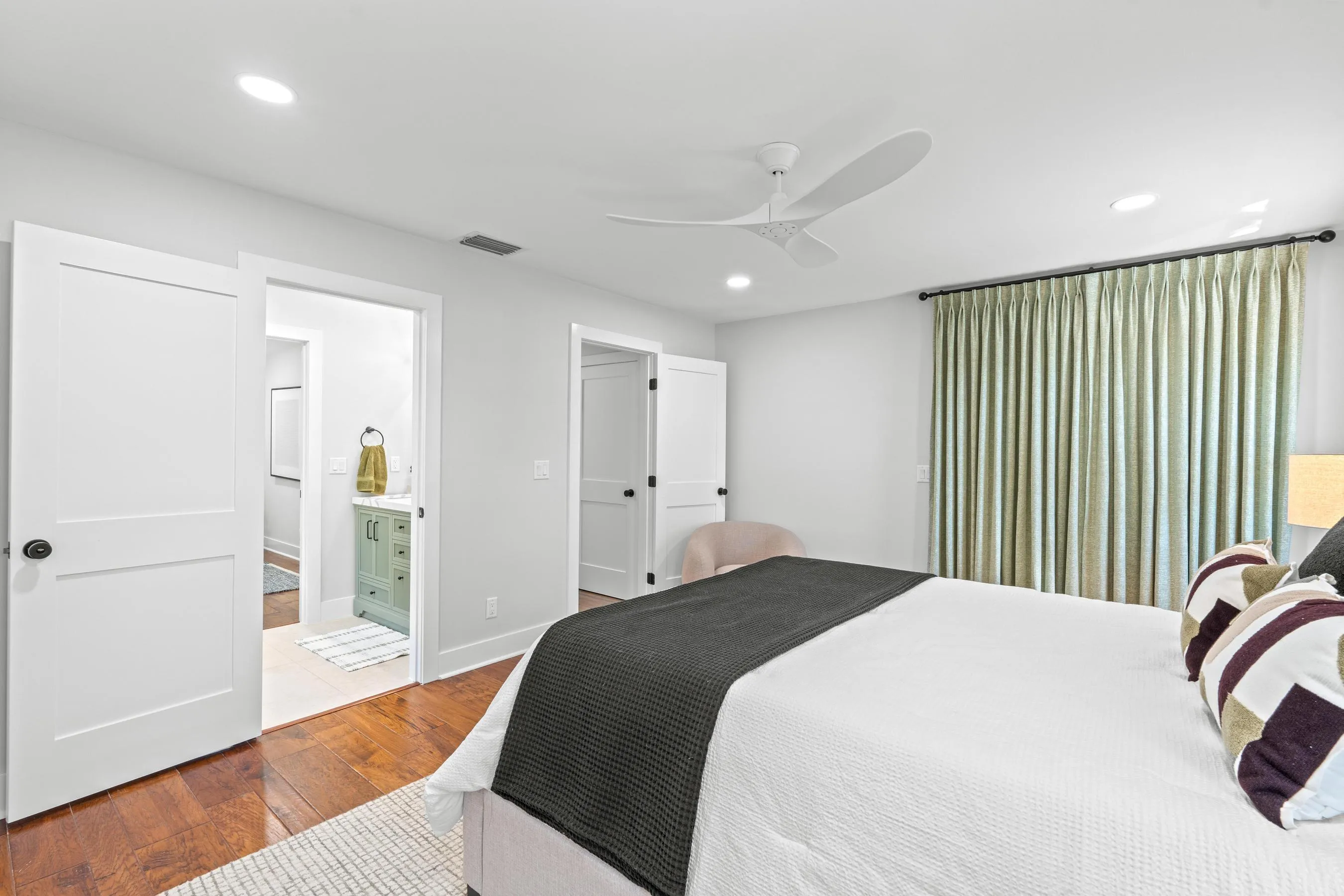 Property photo 50