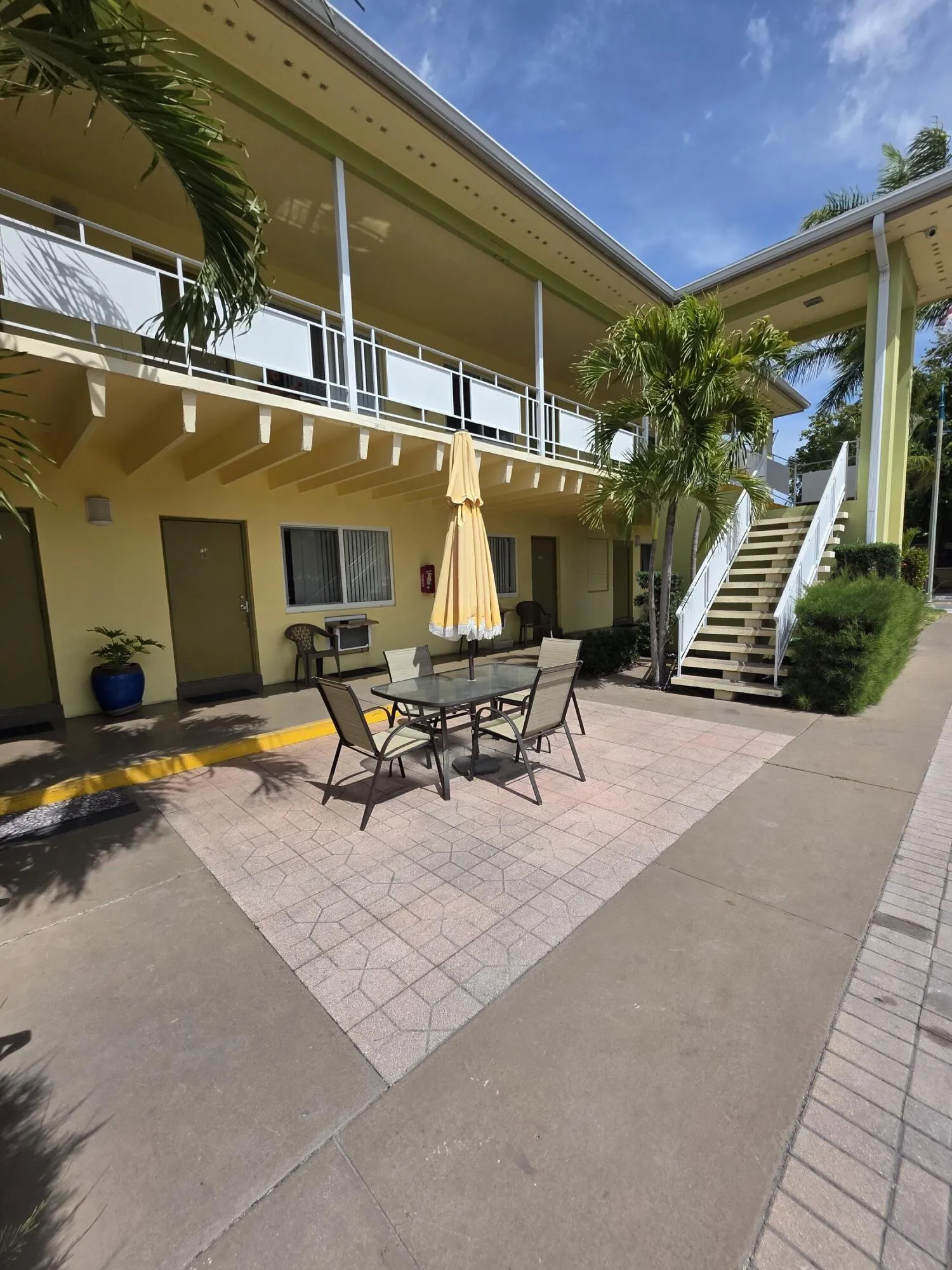 Outdoor Courtyard