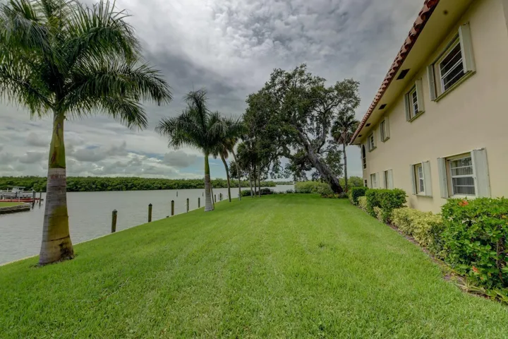 2600 S Kanner Hwy Apt F4-large-003-012-7