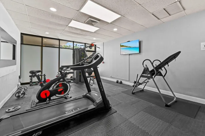 36 gym 01