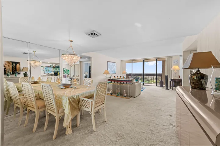 08 Dining room 01