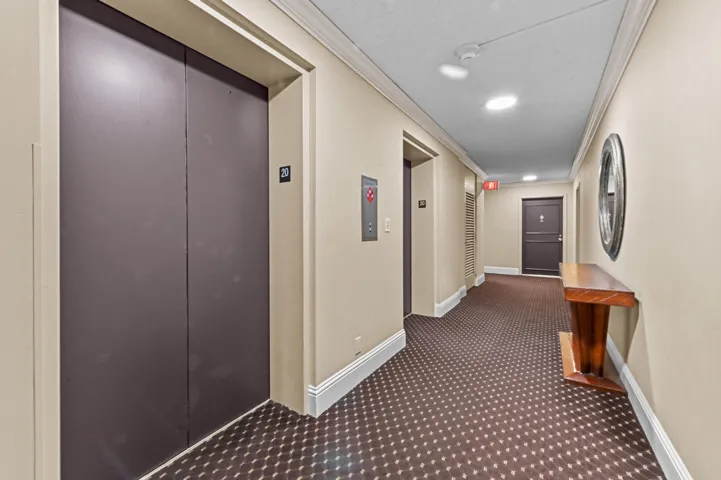 02 Elevator 01