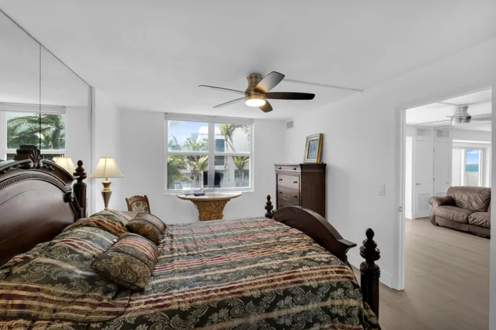 4511 S Ocean Blvd U205-20A