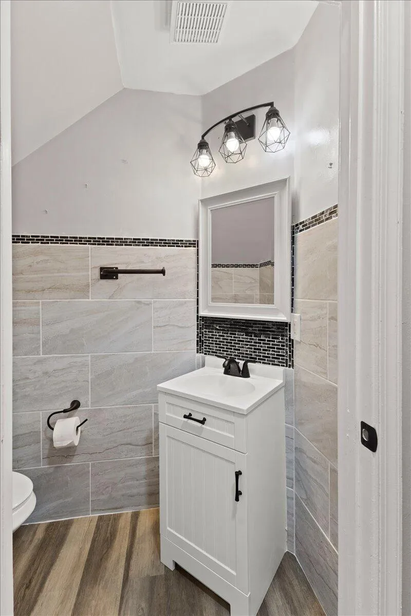 Halfbath