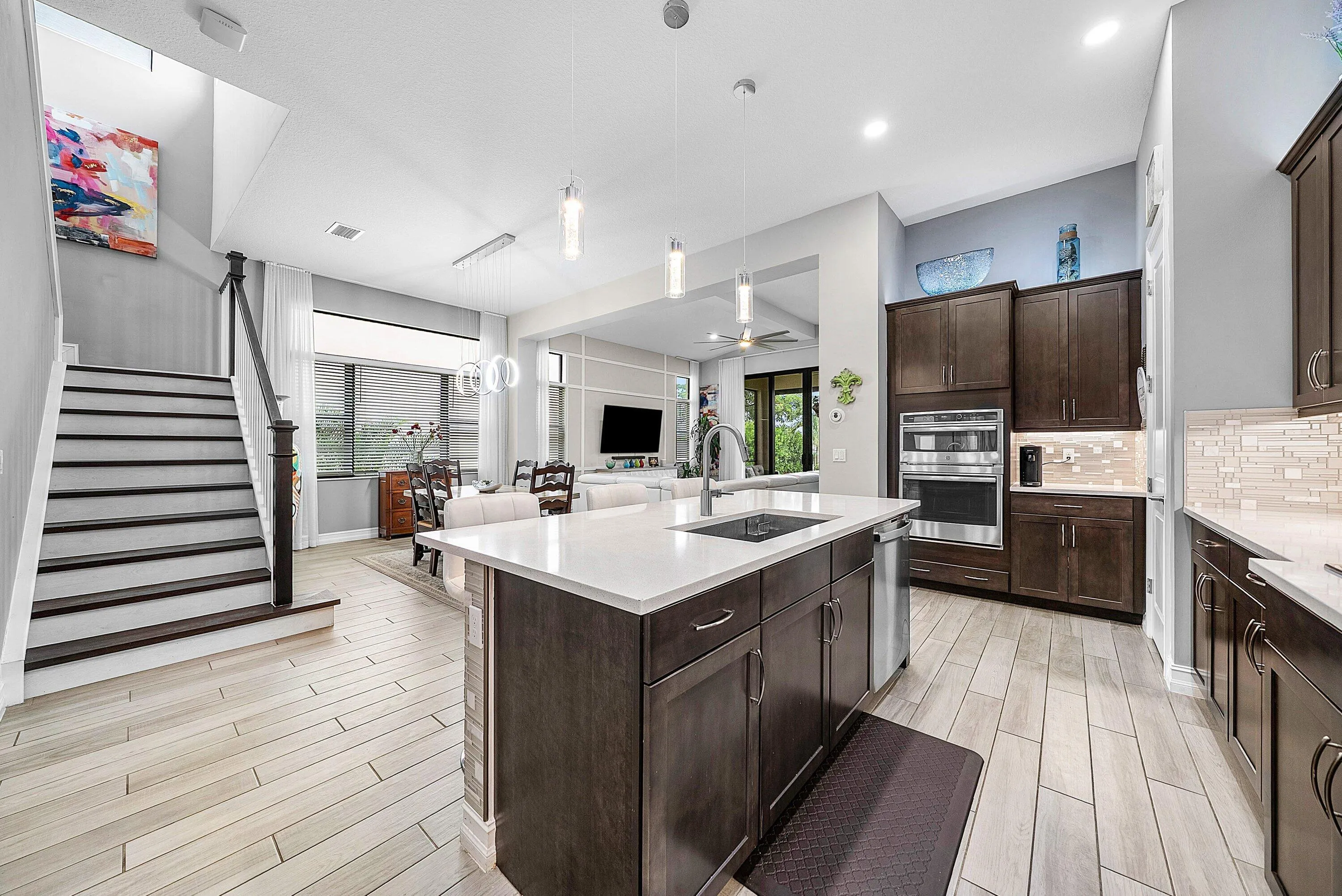 013-8884GrandPrixLane-BoyntonBeach-FL-33