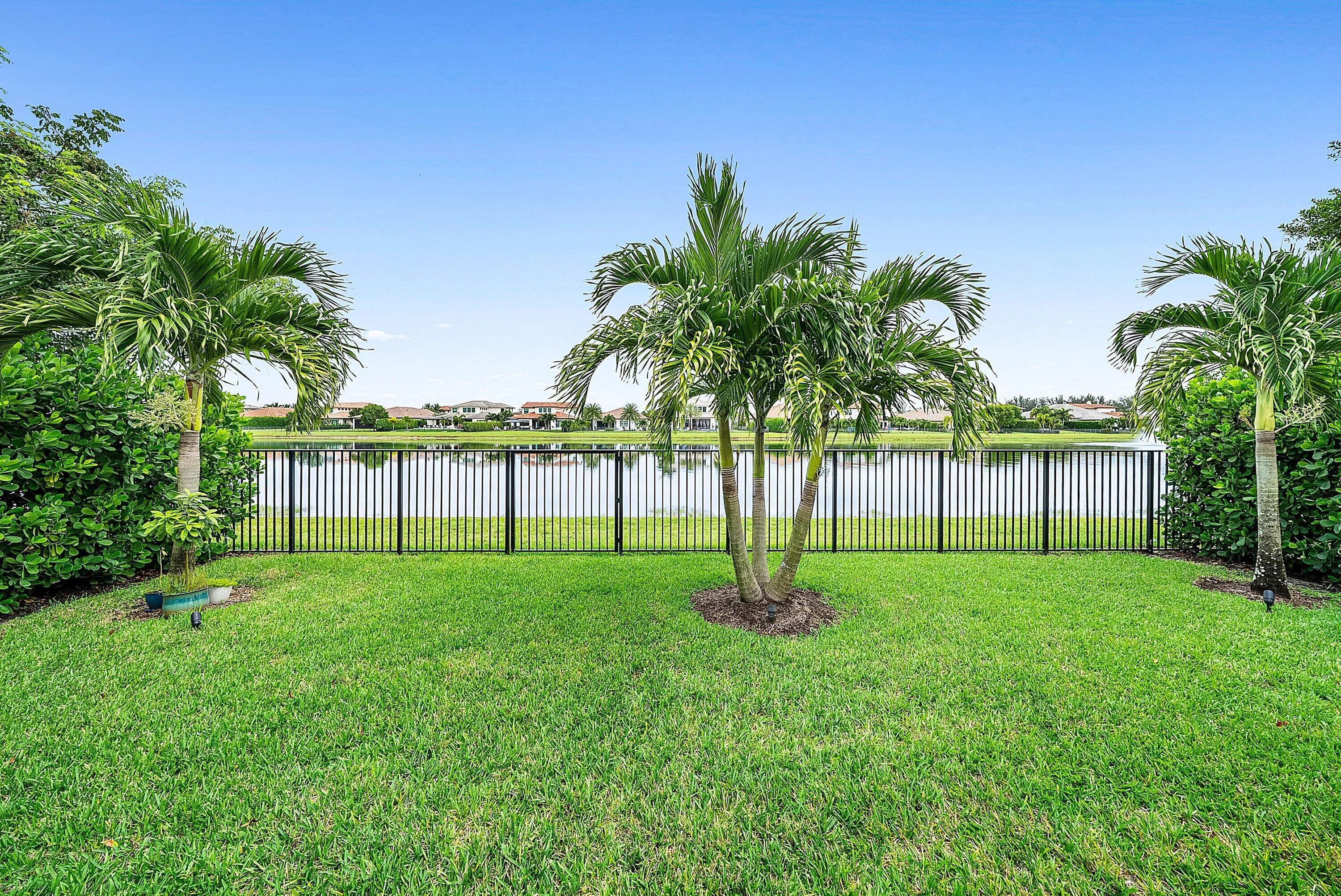 049-8884GrandPrixLane-BoyntonBeach-FL-33