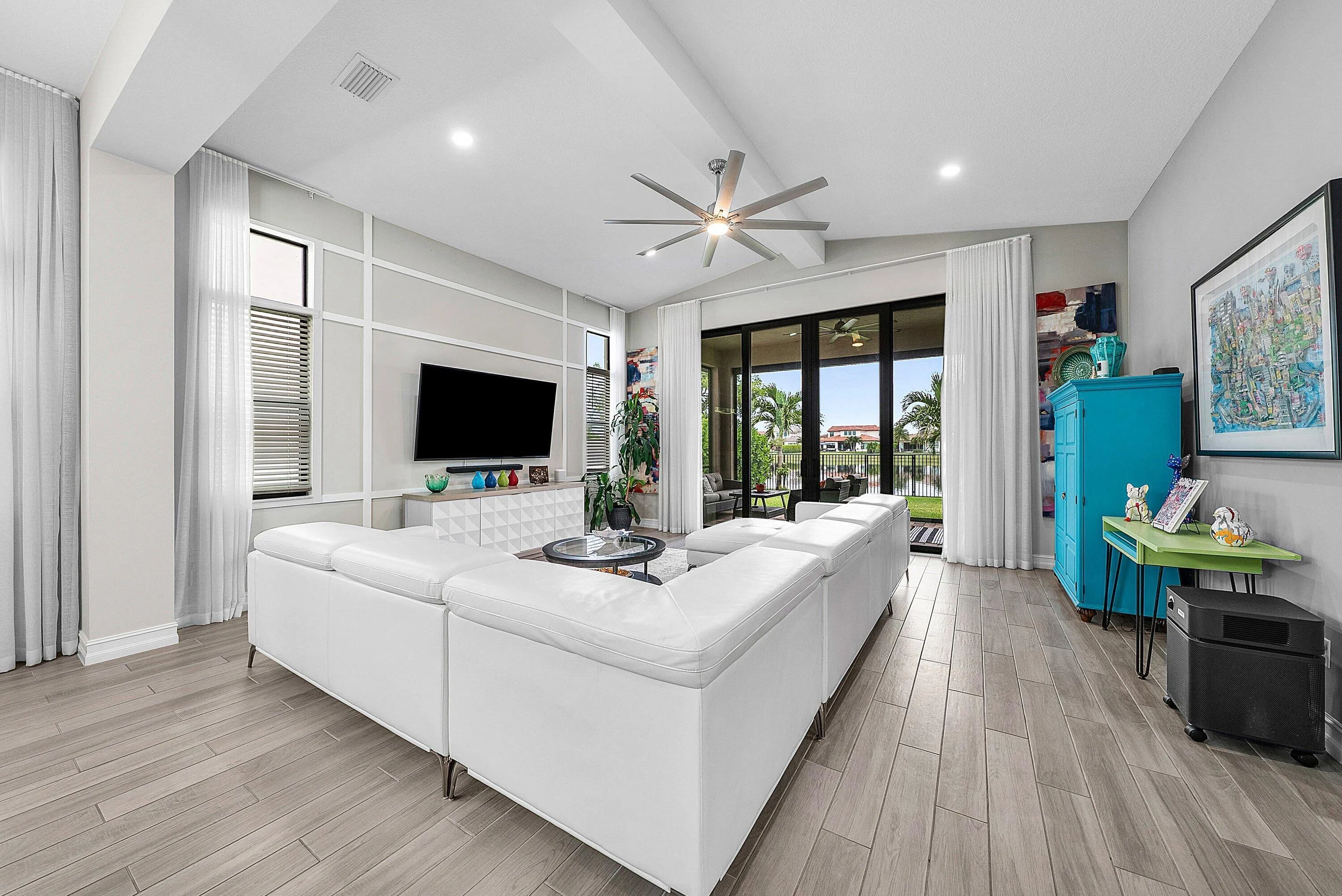 020-8884GrandPrixLane-BoyntonBeach-FL-33