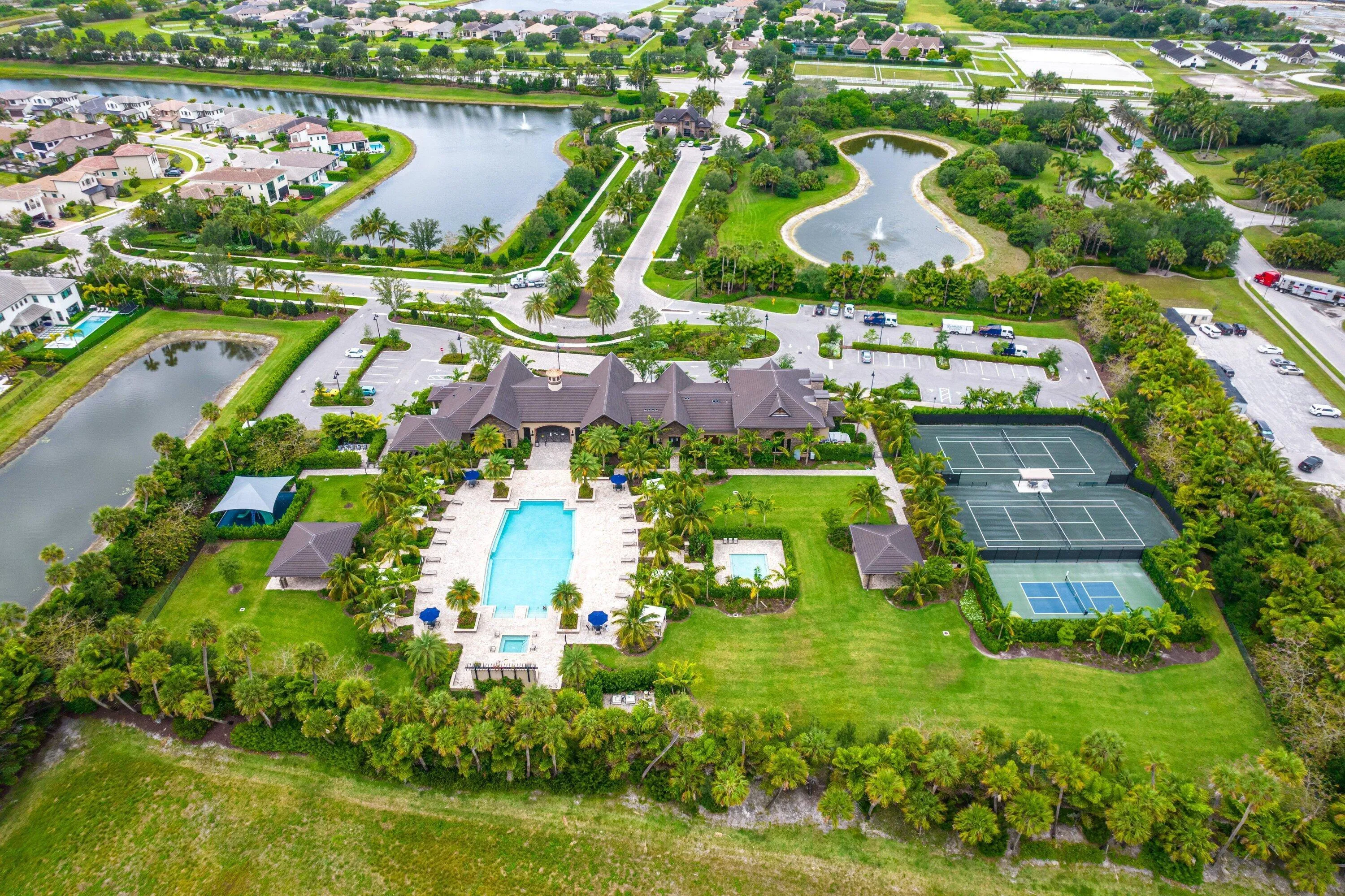069-8884GrandPrixLane-BoyntonBeach-FL-33
