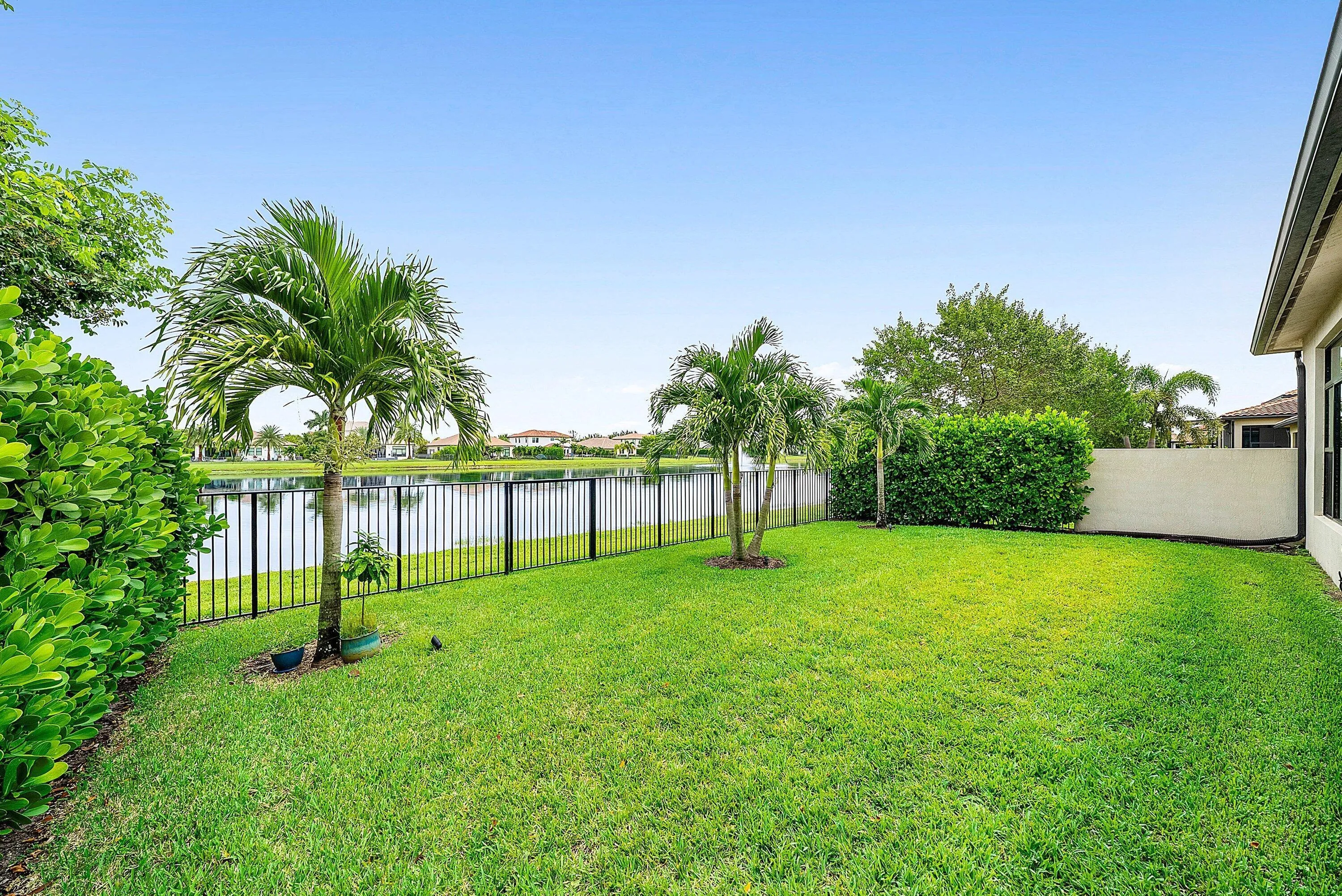 053-8884GrandPrixLane-BoyntonBeach-FL-33