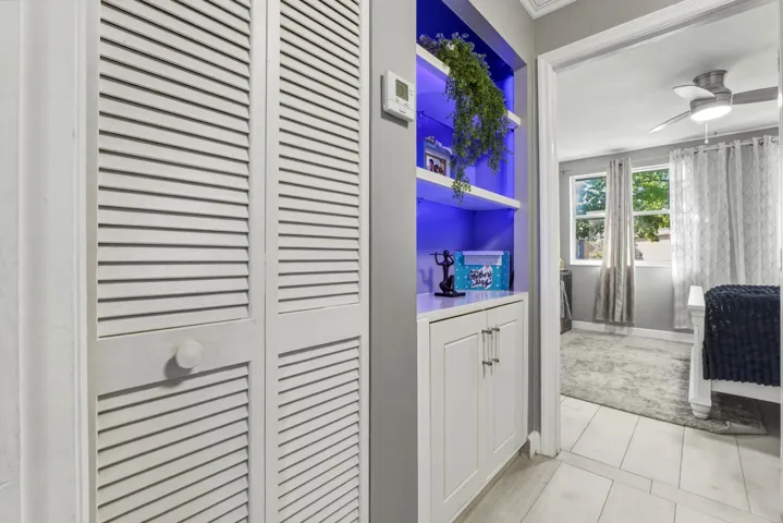 789 Crystal Way -16