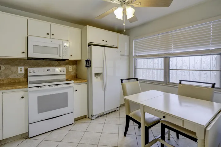 Kitchen2