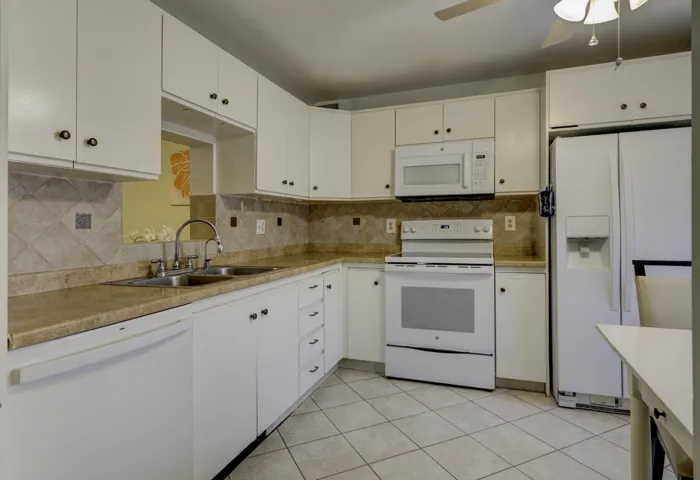 Kitchen1