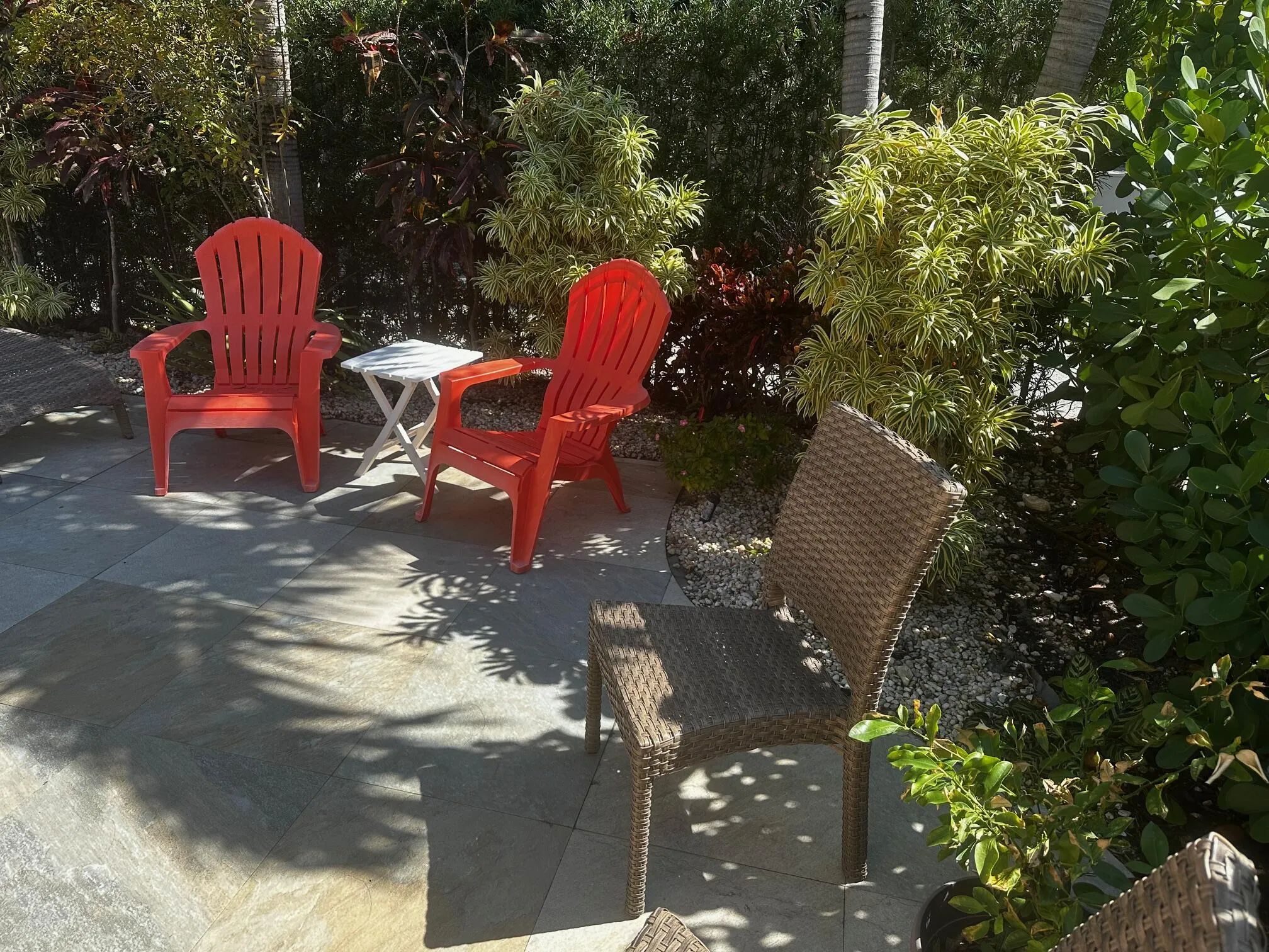 QUIET SEATING AREA