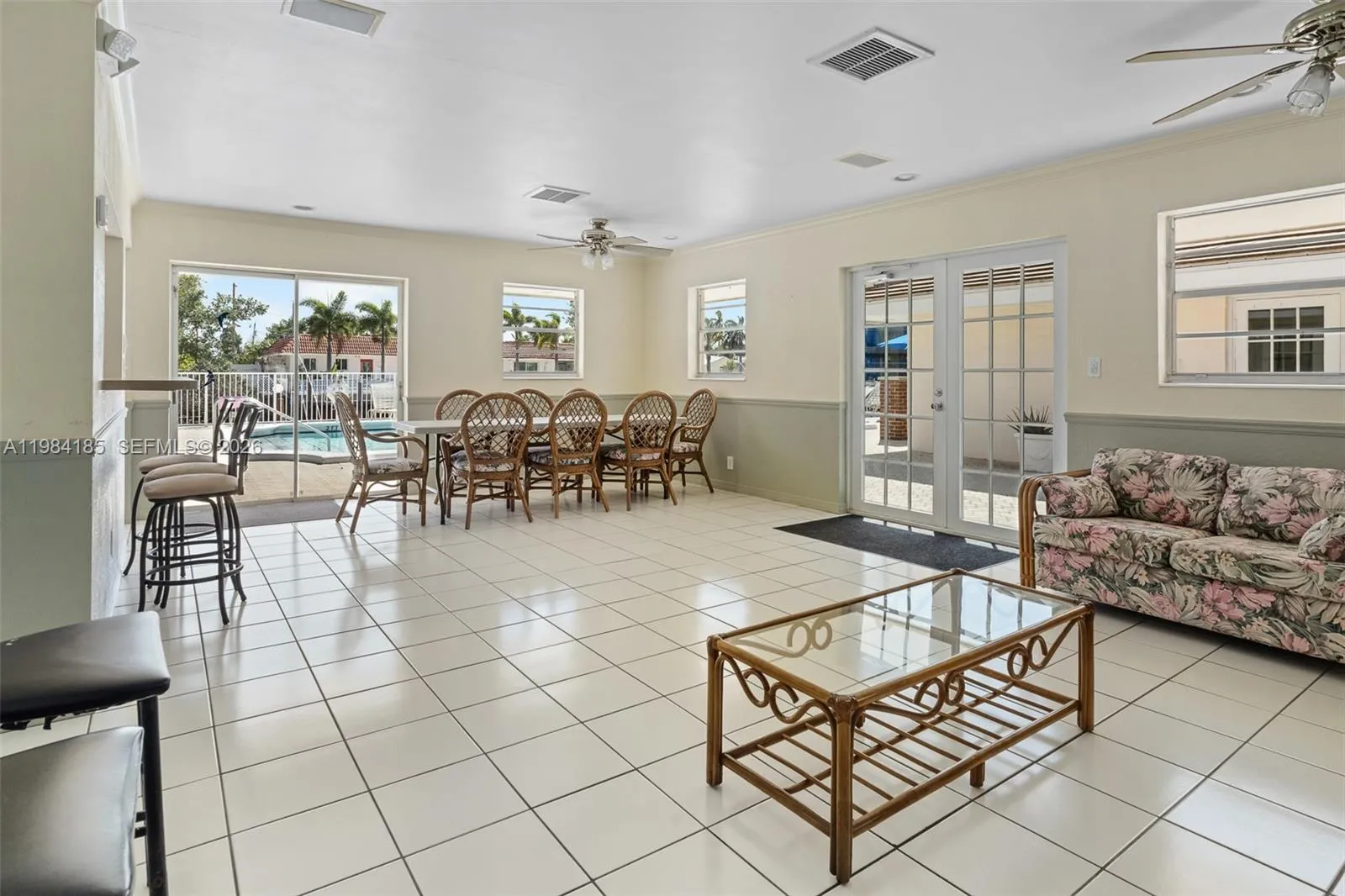 Clubhouse Social Room