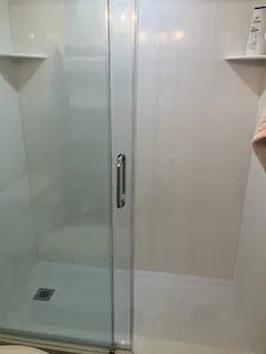 Walk-in Shower