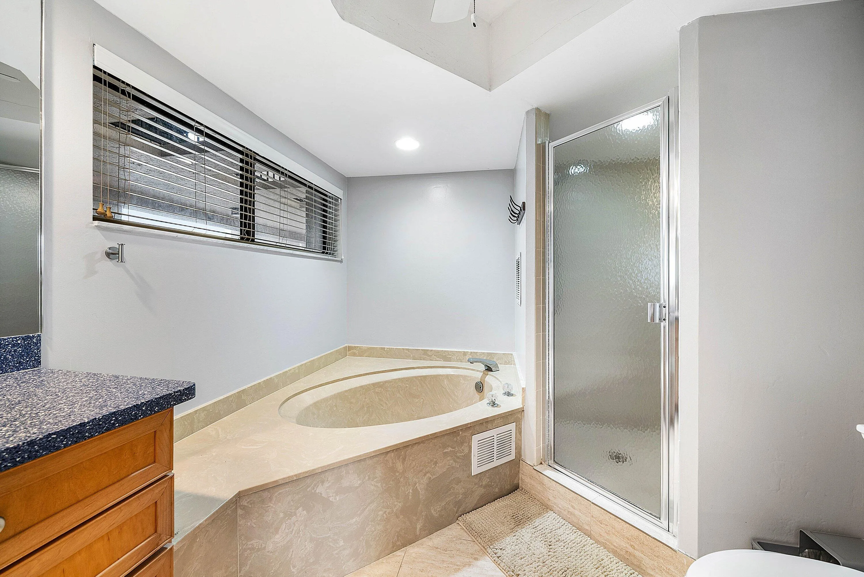 M Bath