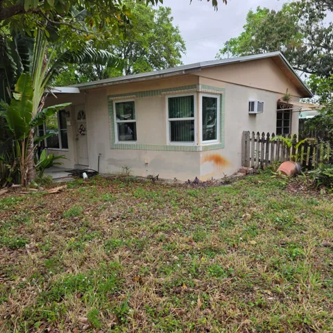 PIC 3