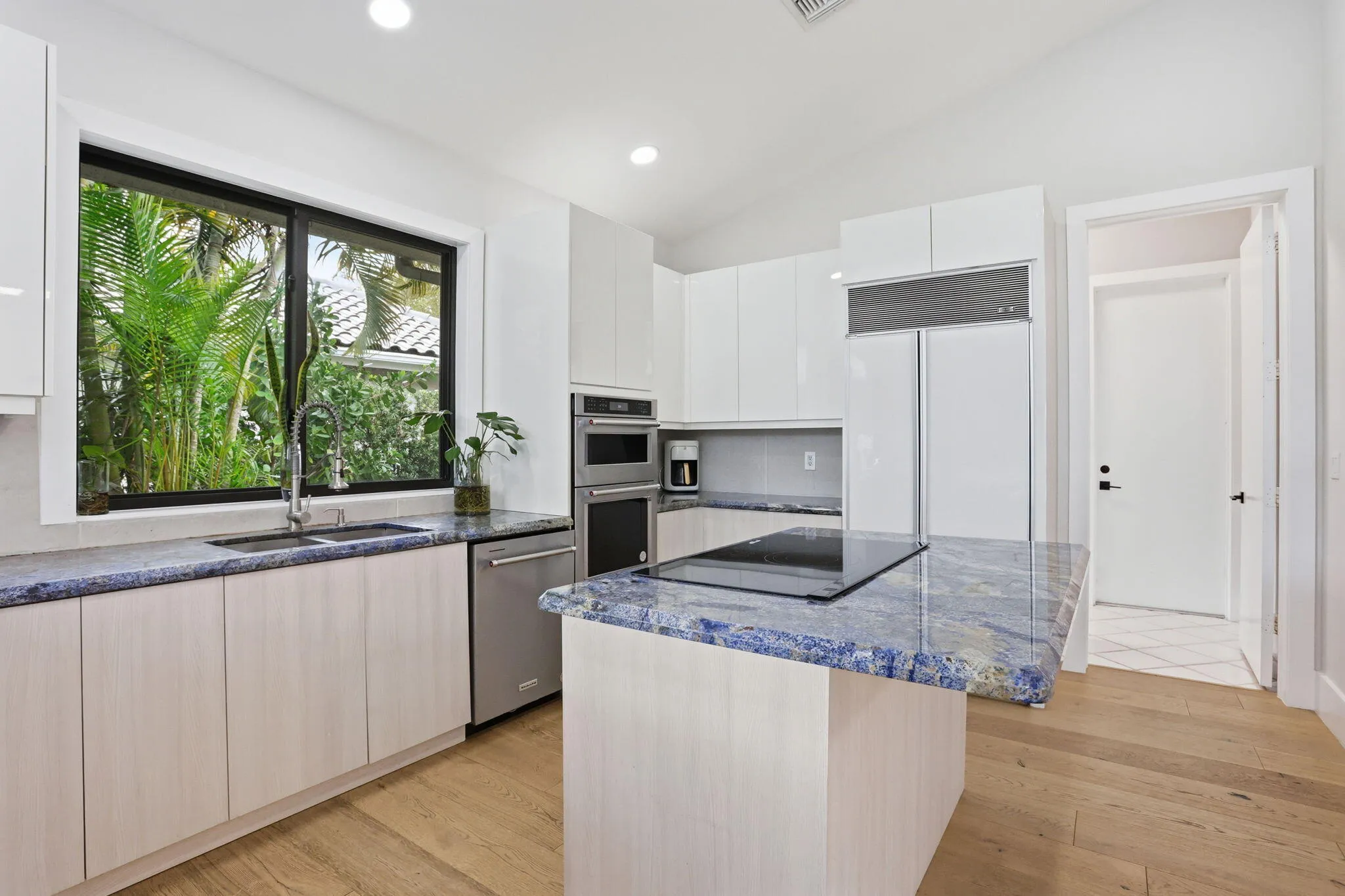 Property photo 44