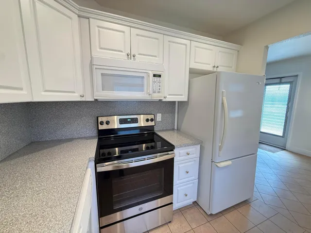 KITCHEN'569 MON-L