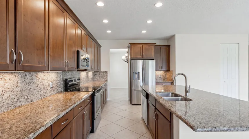 10-9027 Payson Way