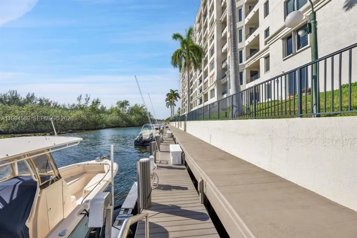 Dock below unit