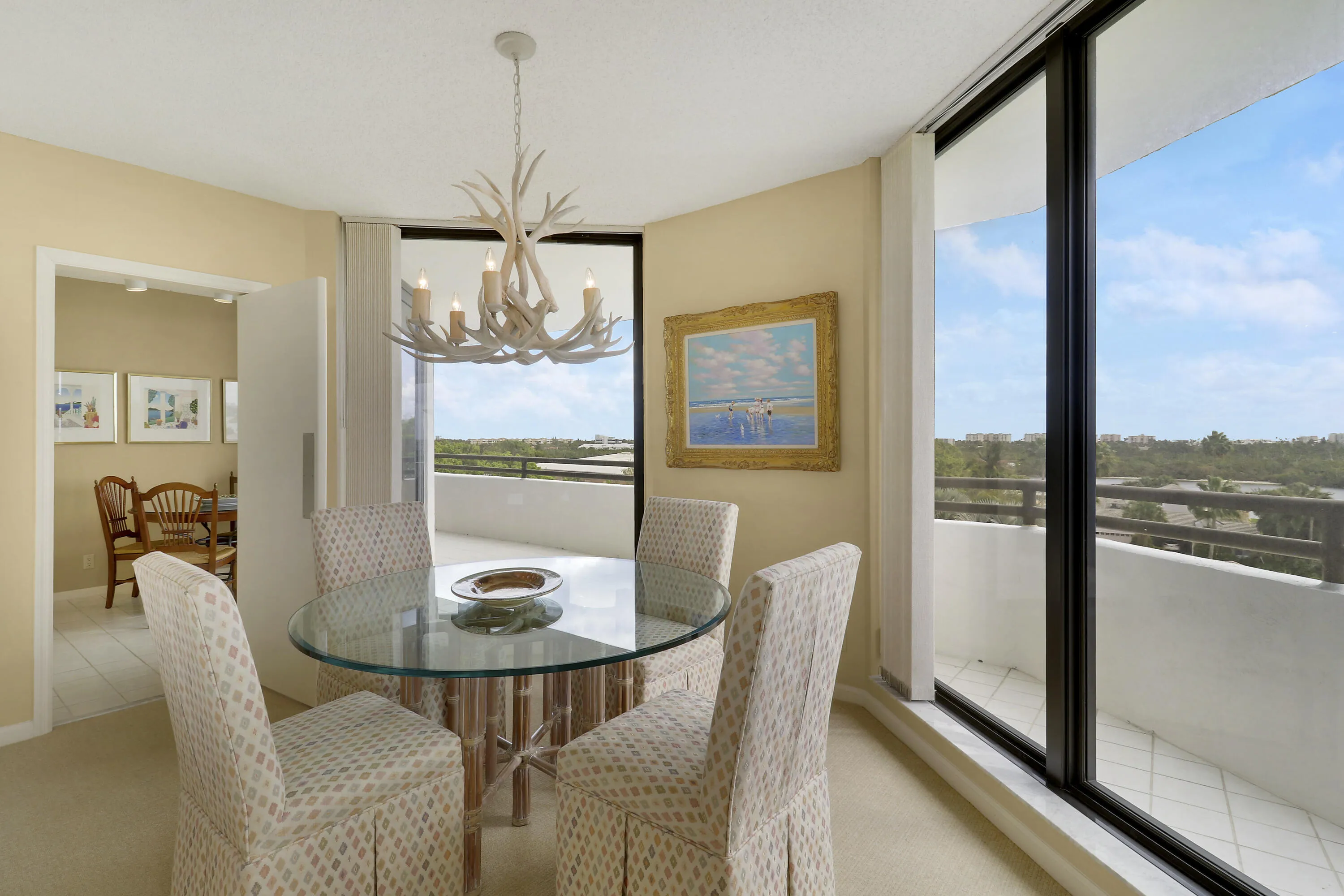 Dining Area II