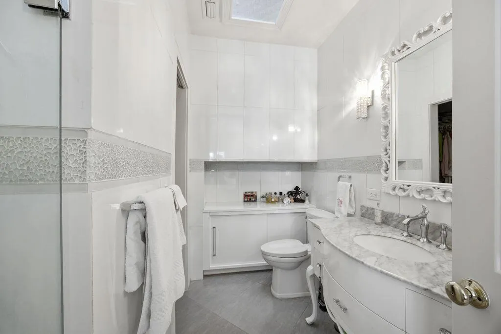 main bath1