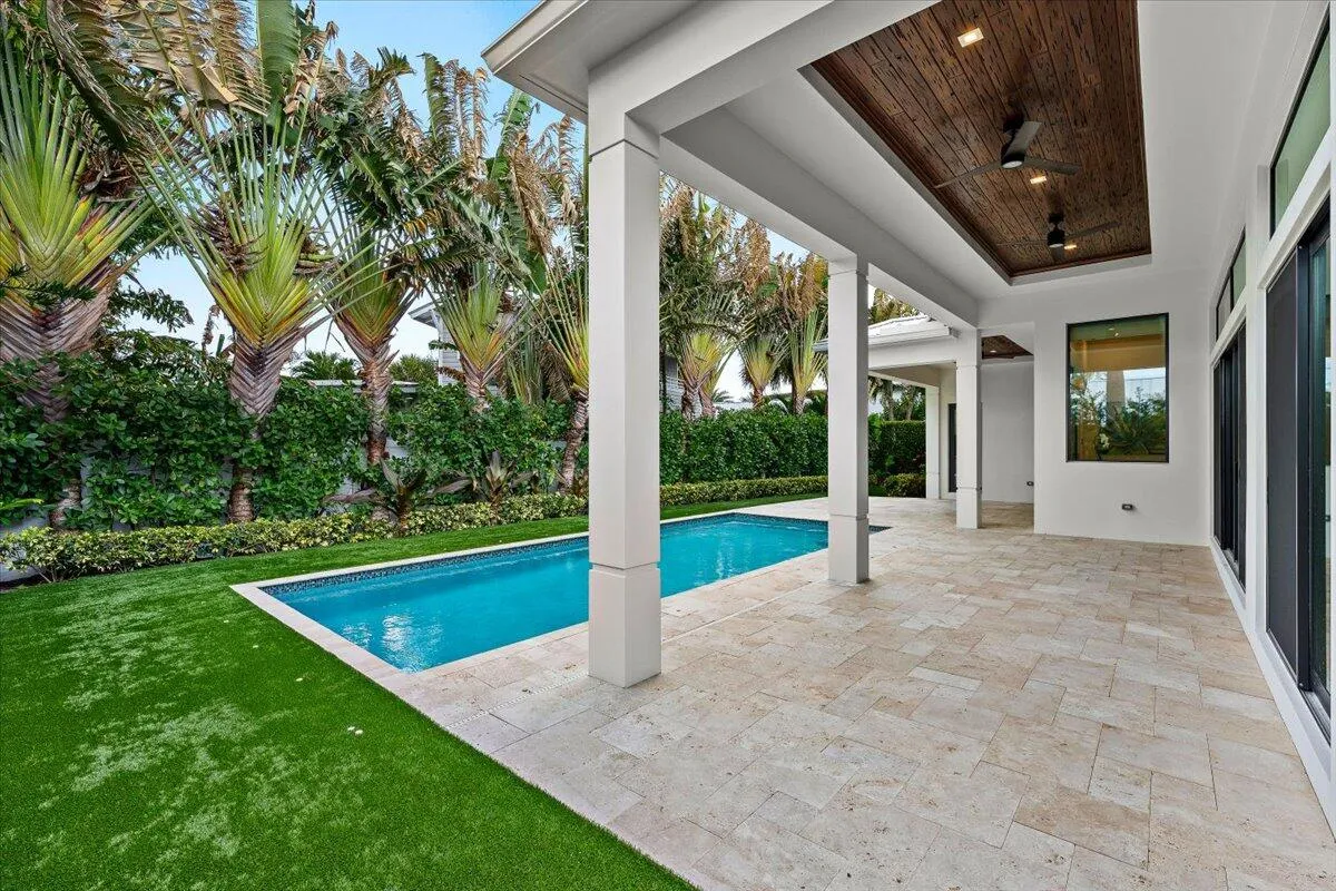 Property photo 32