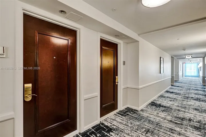 Sorrento Hallway