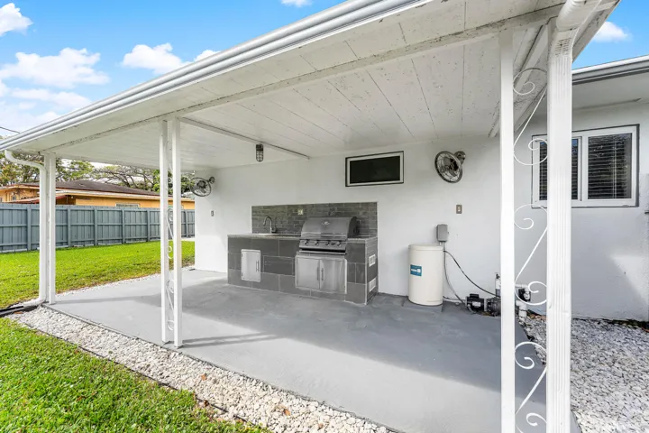 031-590Northwest126thStreet-NorthMiami-F