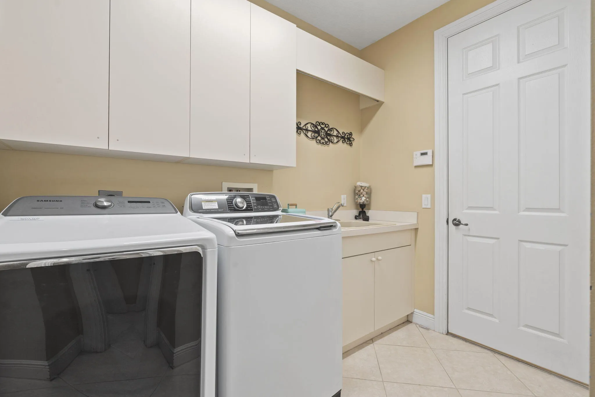 Property photo 50