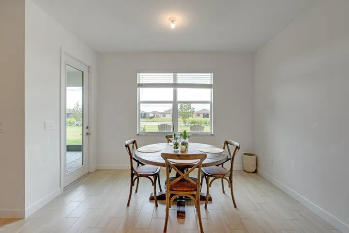 Breakfast Nook