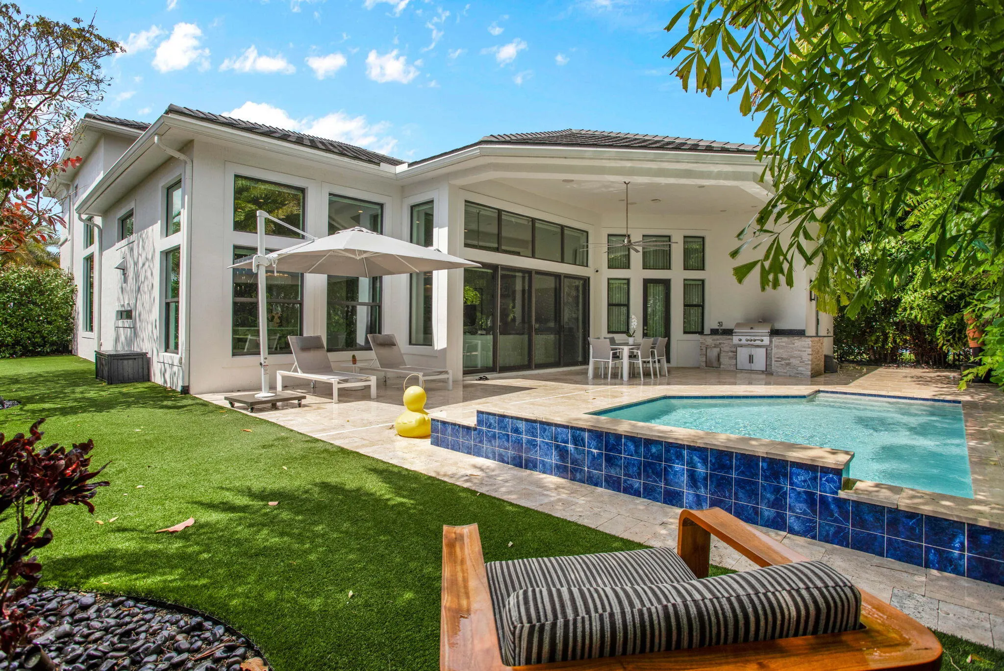 63-web-or-mls-6903-3839